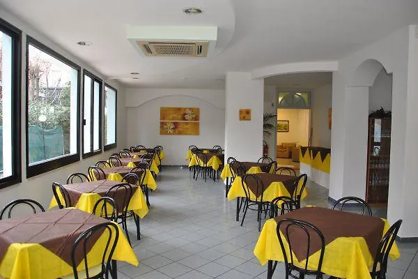 Elisa Hotel 3*