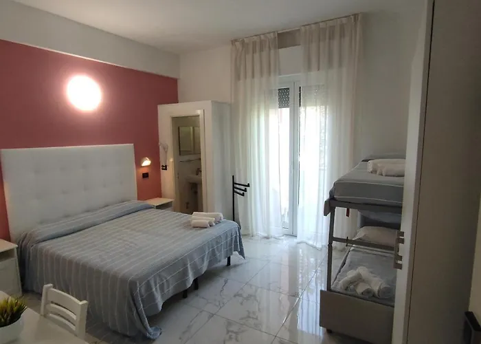 Elisa Hotel