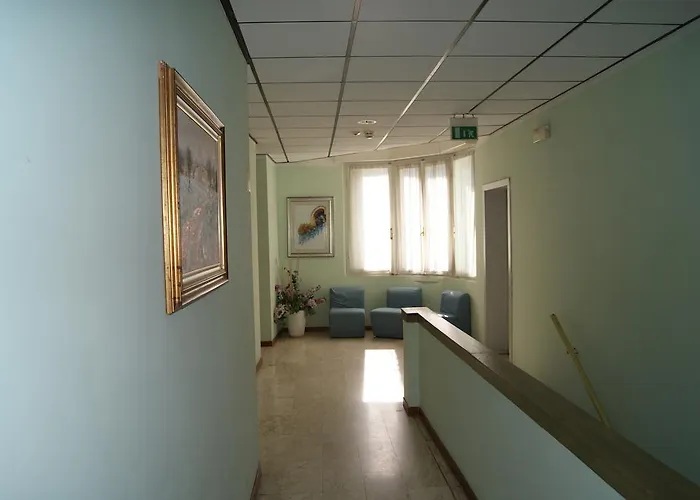 Hotel Elisa 3*