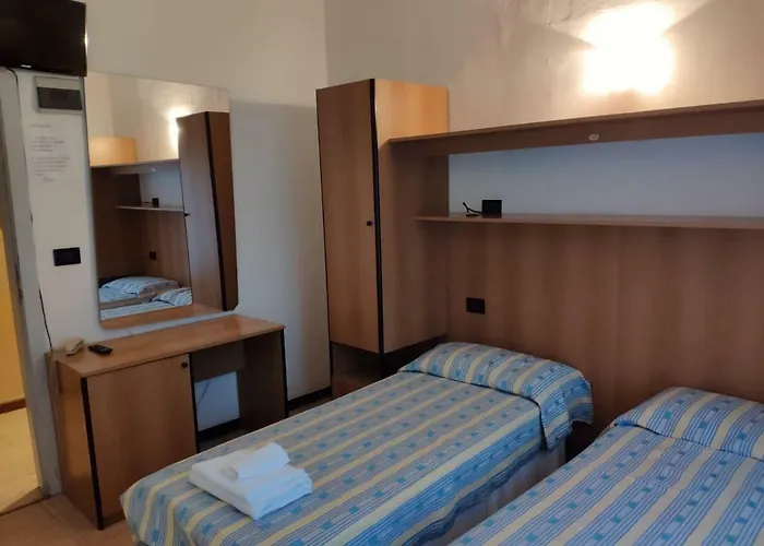 Elisa Hotel