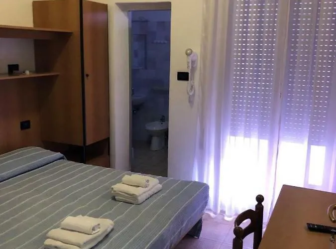 Elisa Hotel